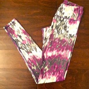 Women’s saks workout pants